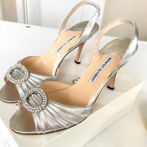 Manolo Blahnik Sedaraby Slingback in Silver. Women’s 39 1/2 | US 9 1/2